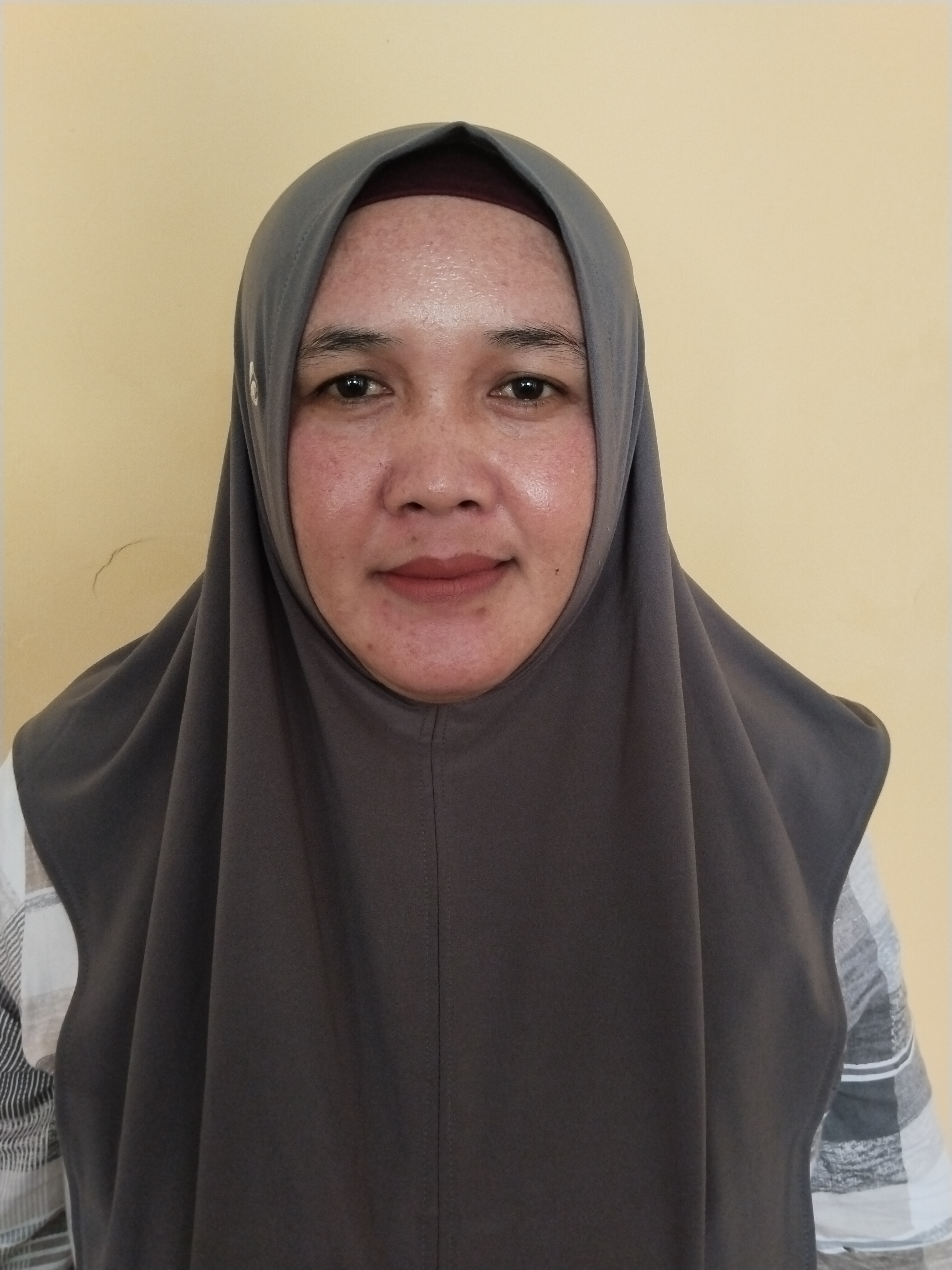 Neneng suherni